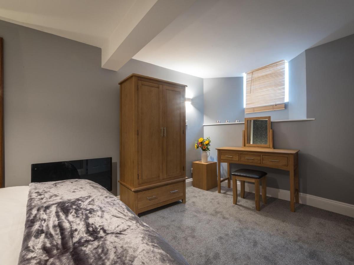 Southernhay Boutique Apartment Exeter Extérieur photo